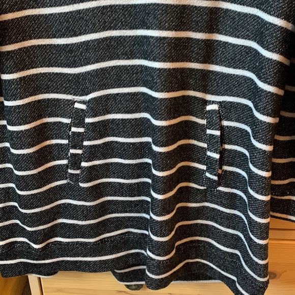 French Laundry Gray and White Striped Pullover Sweater Size Extra Large - Picture 3 of 5